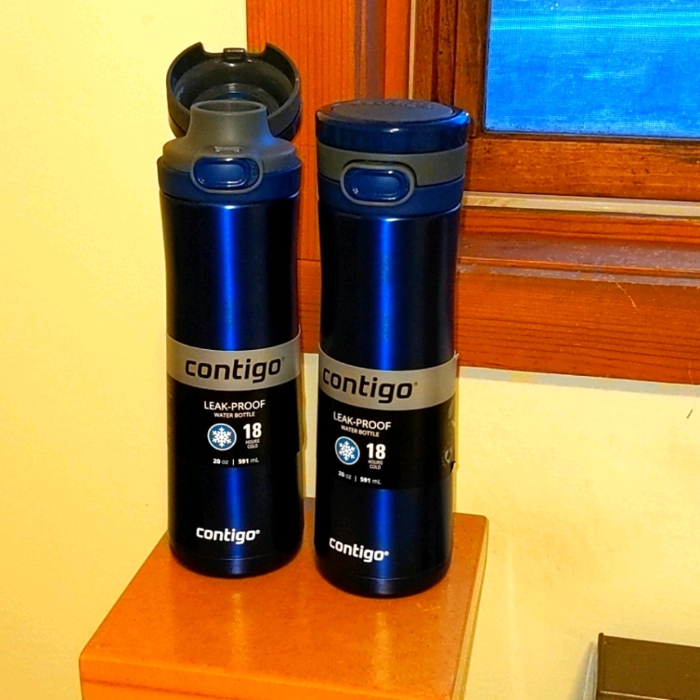 2 NWT 20oz Contigo Leak Proof Water Bottles